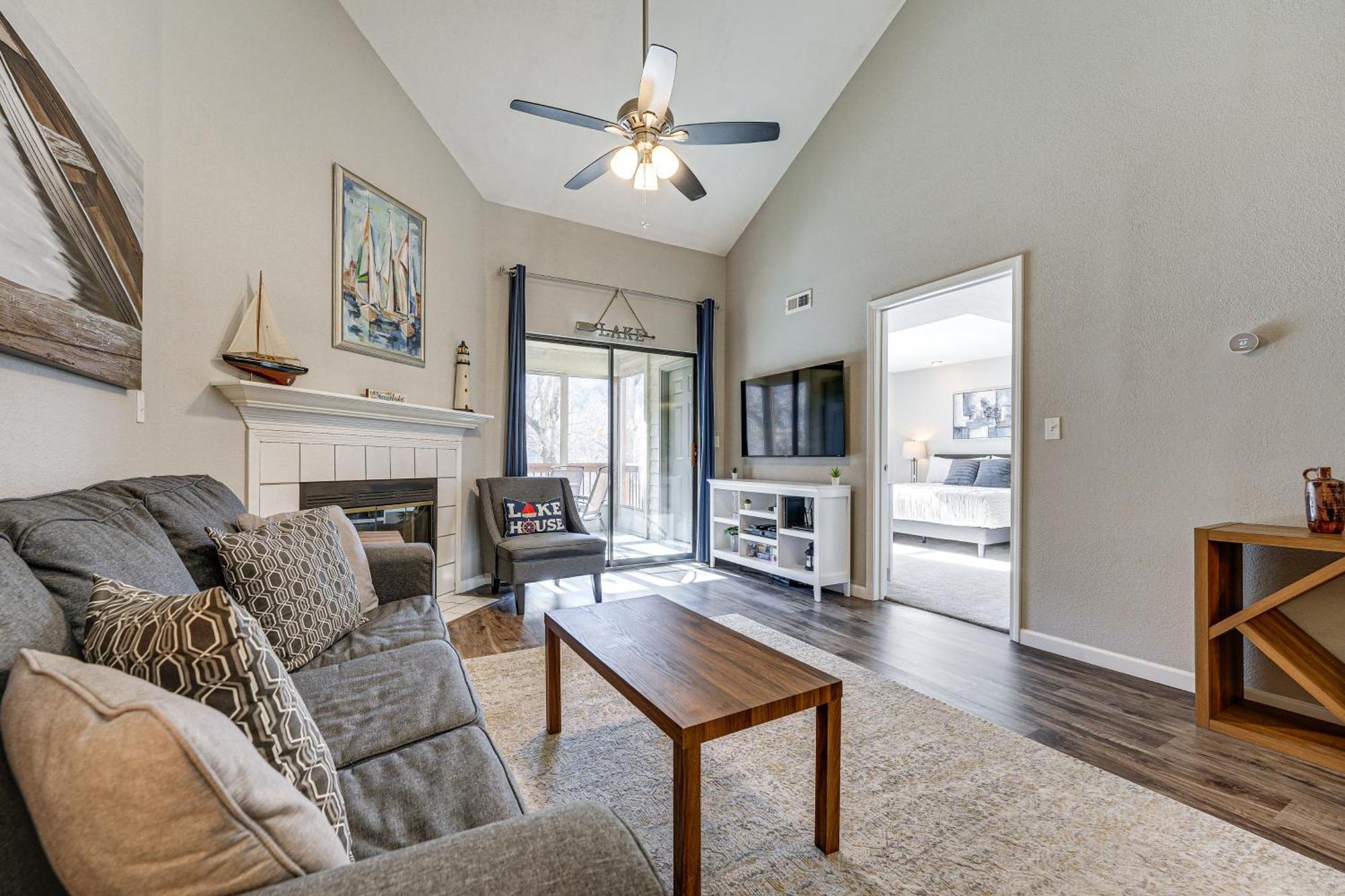 Lakefront Branson Penthouse With Resort Amenities! 外观 照片